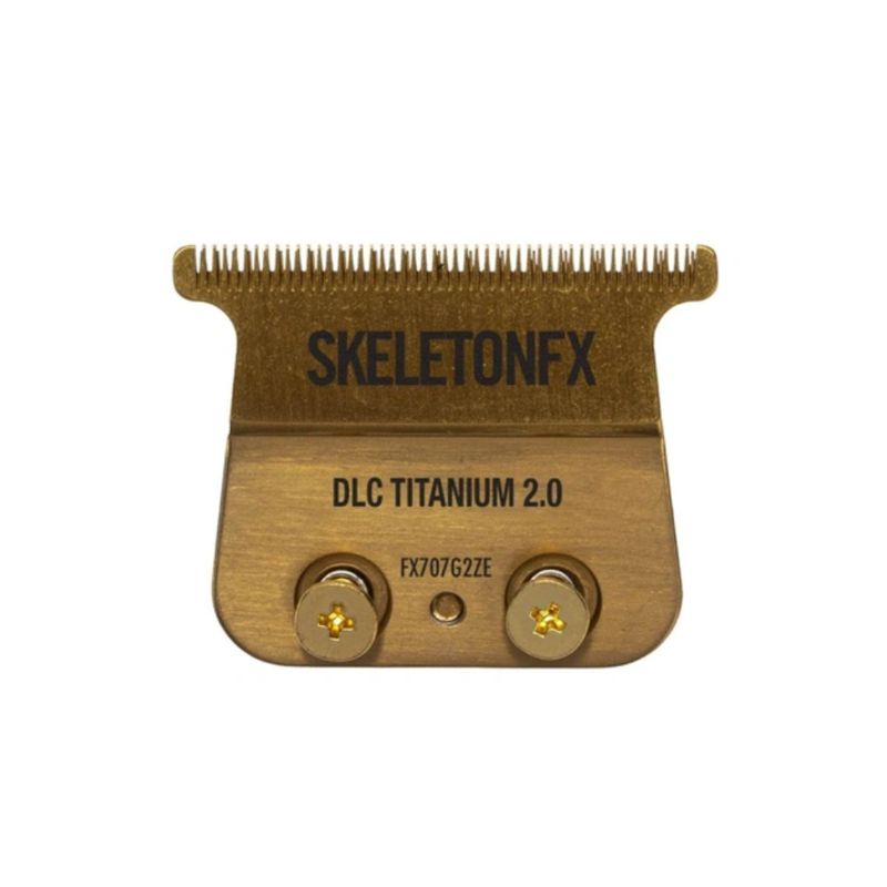 Gold-colored DLC Titanium 2.0 clipper blade with